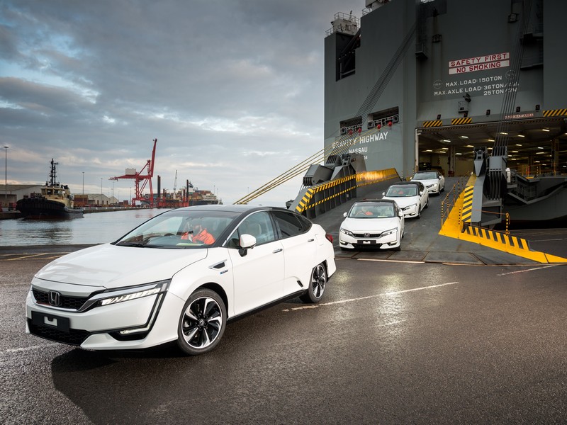 Do Evropy přišly první vozy Honda Clarity Fuel Cell